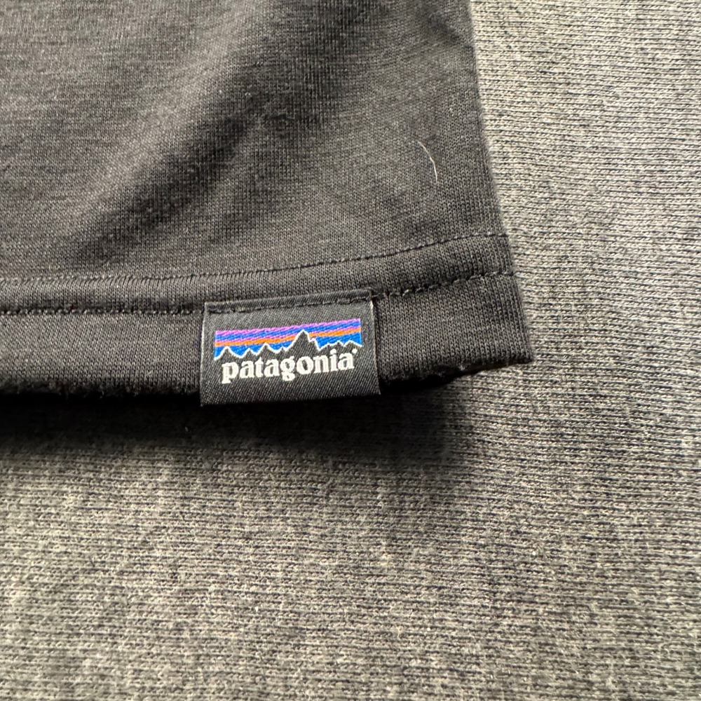 Patagonia Capilene Cool Trail Polo Shirt Mens Large Black Technical Performance - Picture 4 of 9